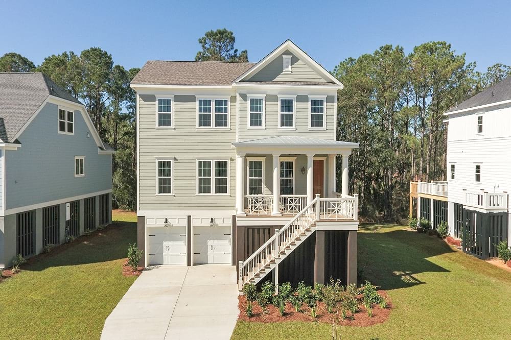 1 StrattonbytheSound AshtonWoods Exterior