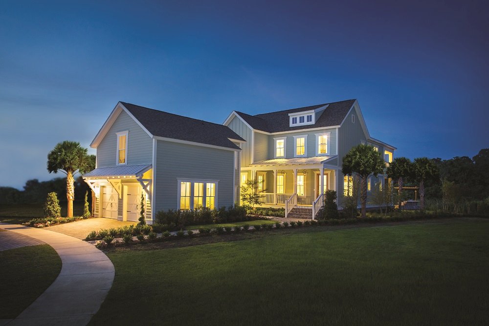 Exterior of the AshtonWoods at DarrellCreek