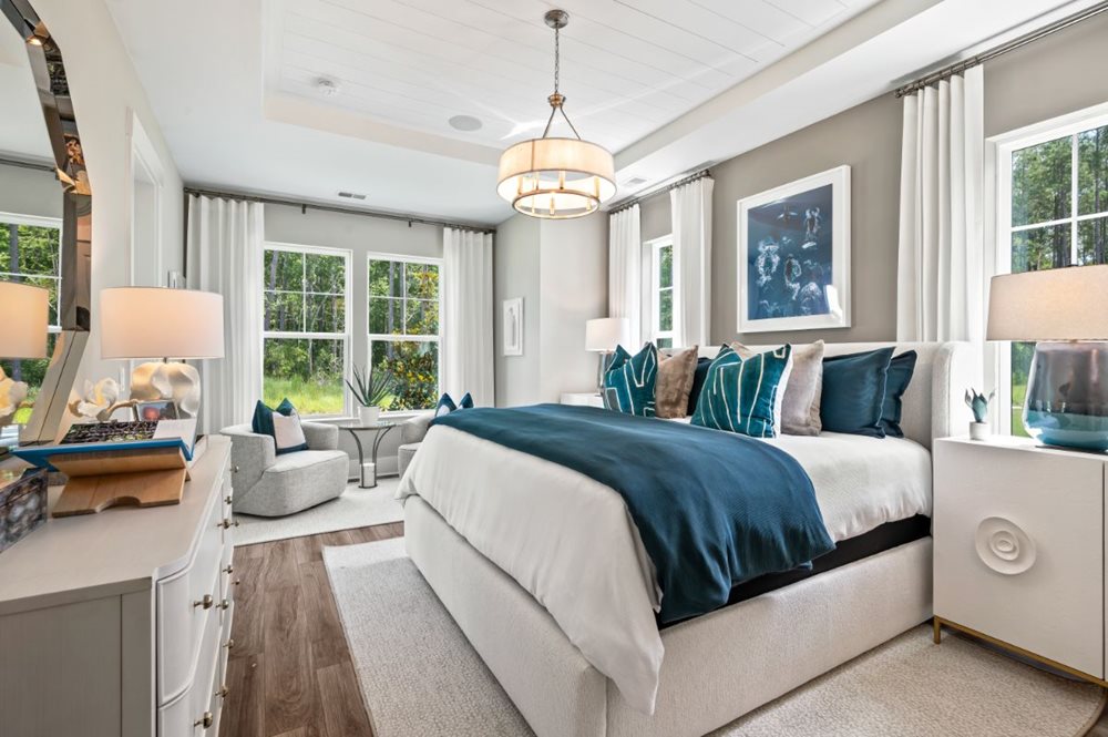 EnthusiastBedroom of the DRB at SummerwindCrossing