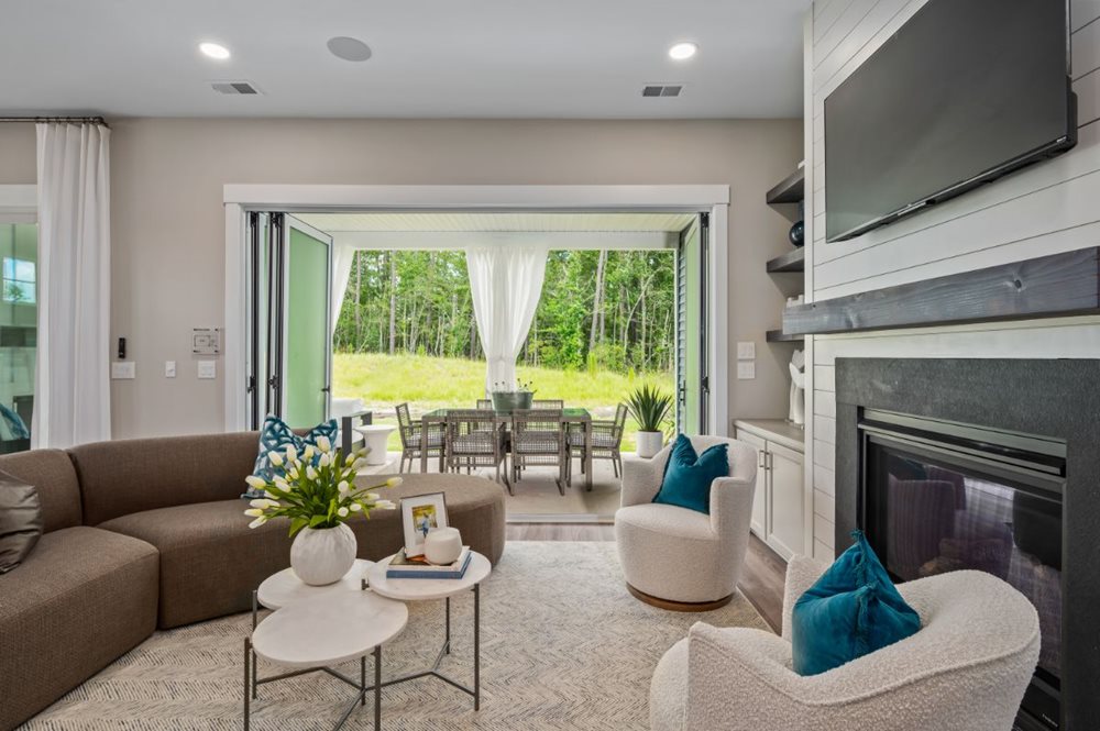 EnthusiastLivingRoom of the DRB at SummerwindCrossing