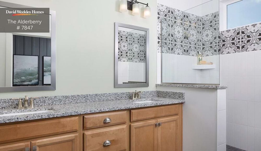 DavidWeekley AlderberryBathroom