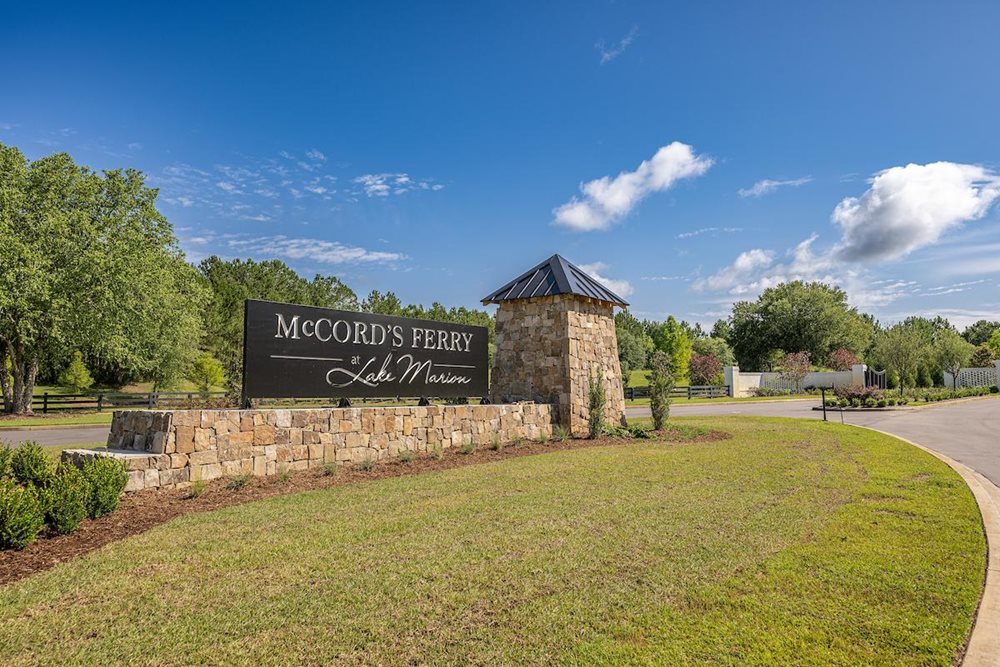 McCordsFerry EntranceMonument