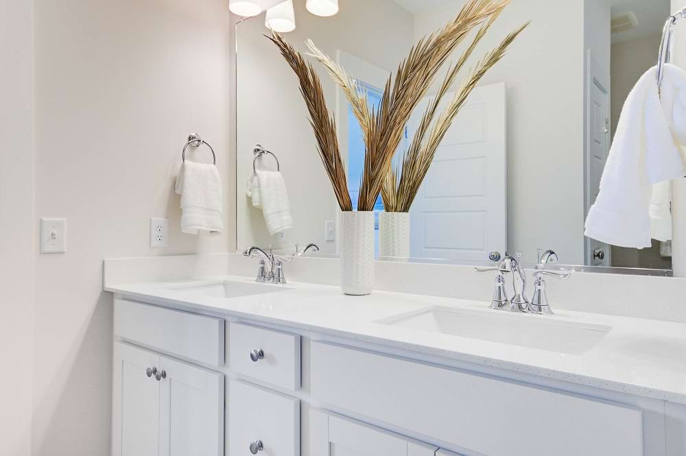 SaussyBurbank Bathroom