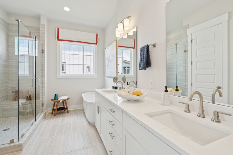 Nexton Midtown Brookfield SF Interior Owners Bath