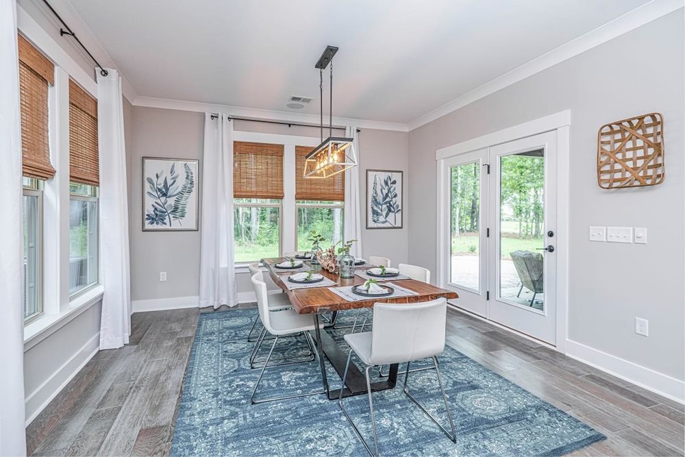 Dining at TimothyLakes by CenterPark