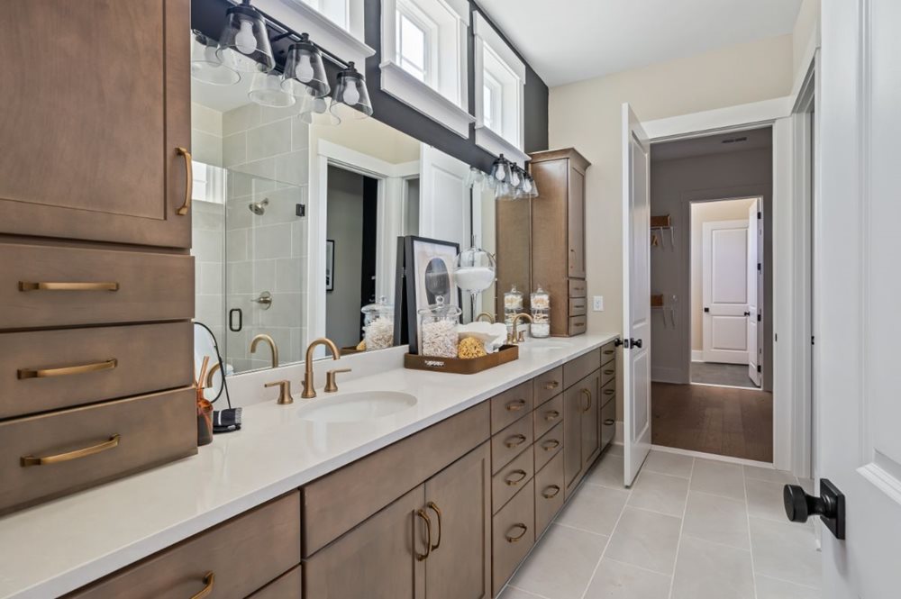 AdventurerBathroom at SummerwindCrossing by DRB