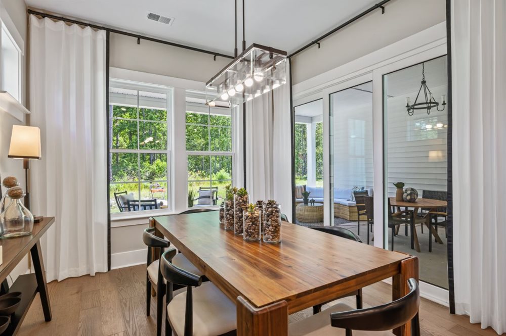 AdventurerDining at SummerwindCrossing by DRB
