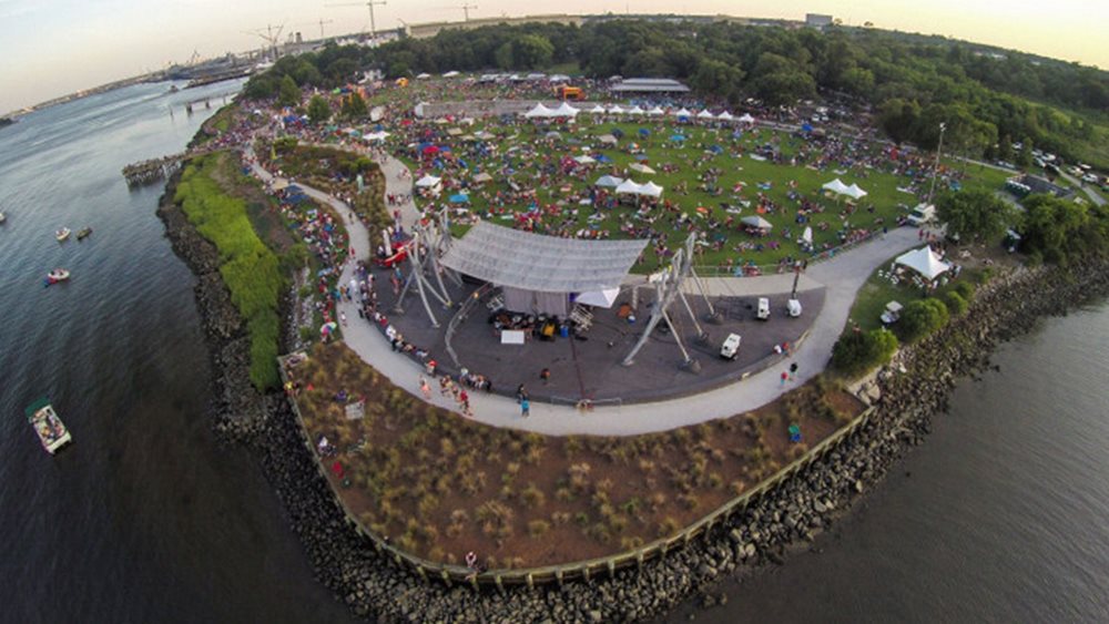 WaterfrontPark at CooperRiverTownes by DRBHomes