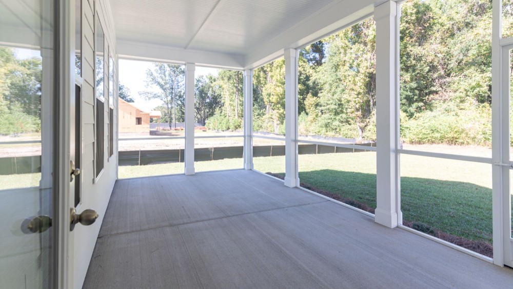 ScreenPorch at PamlicoTerrace by DRB