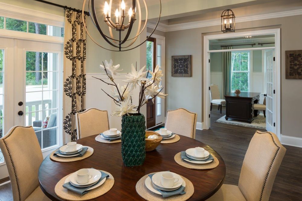 CoosawDining at CarolinaPark by Lennar