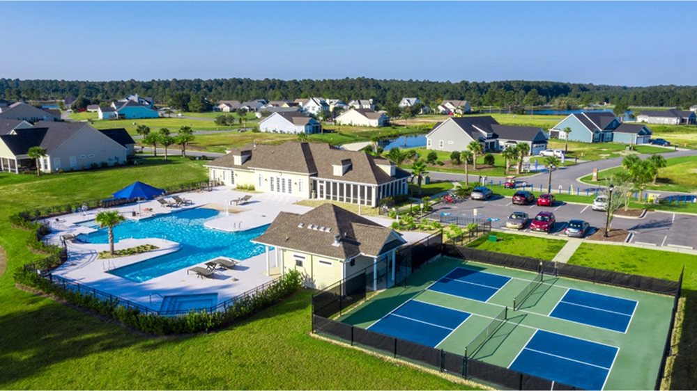 AmenityCenter at HiltonHeadLakes by Lennar