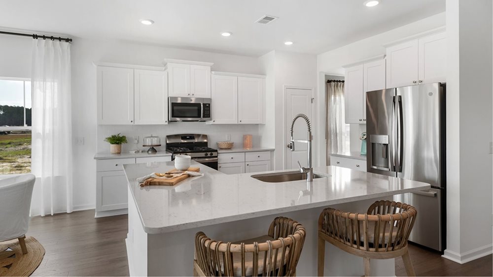 LitchfieldKitchen at HiltonHeadLakes by Lennar