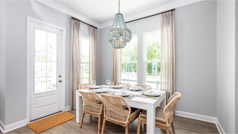 RutledgeDining at HiltonHeadLakes by Lennar