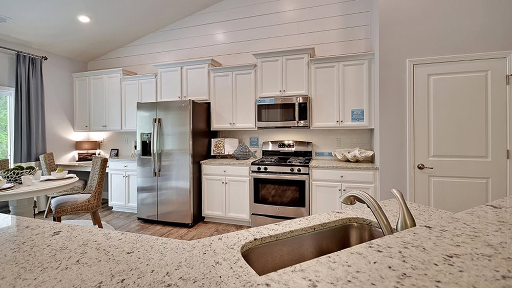 StPhillipsKitchen at HiltonHeadLakes by Lennar