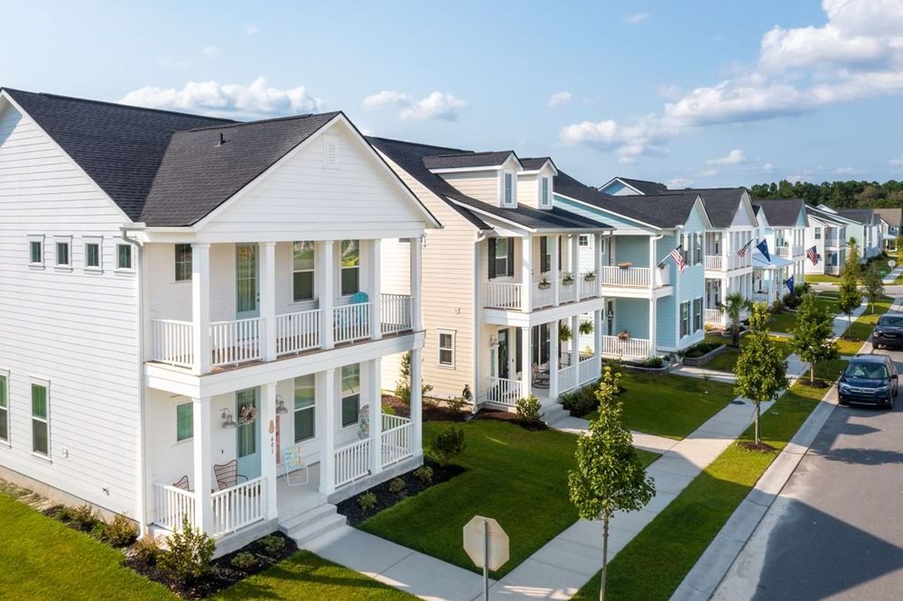 Streetscape at LimehouseVillage by Lennar
