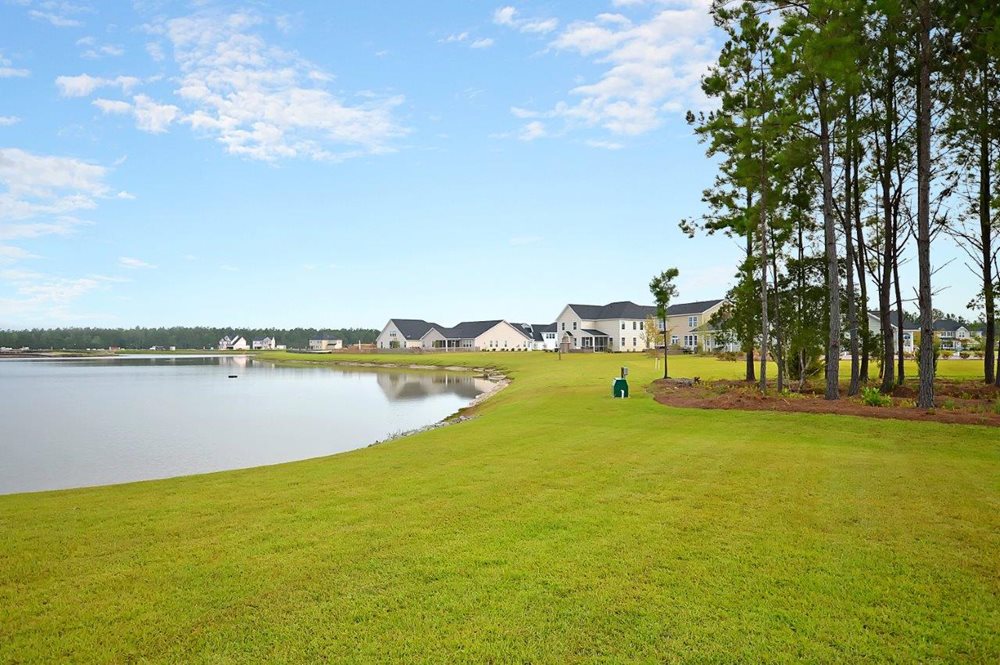 Lake at LinderaPreserve by Lennar