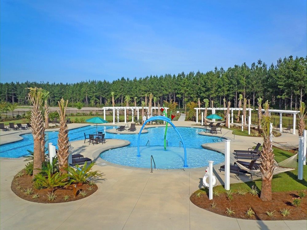 Pool2 at LinderaPreserve by Lennar