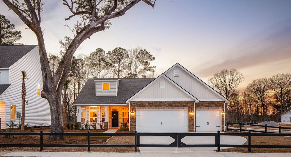 LexingtonExterior1 at ScenicPoint by Lennar