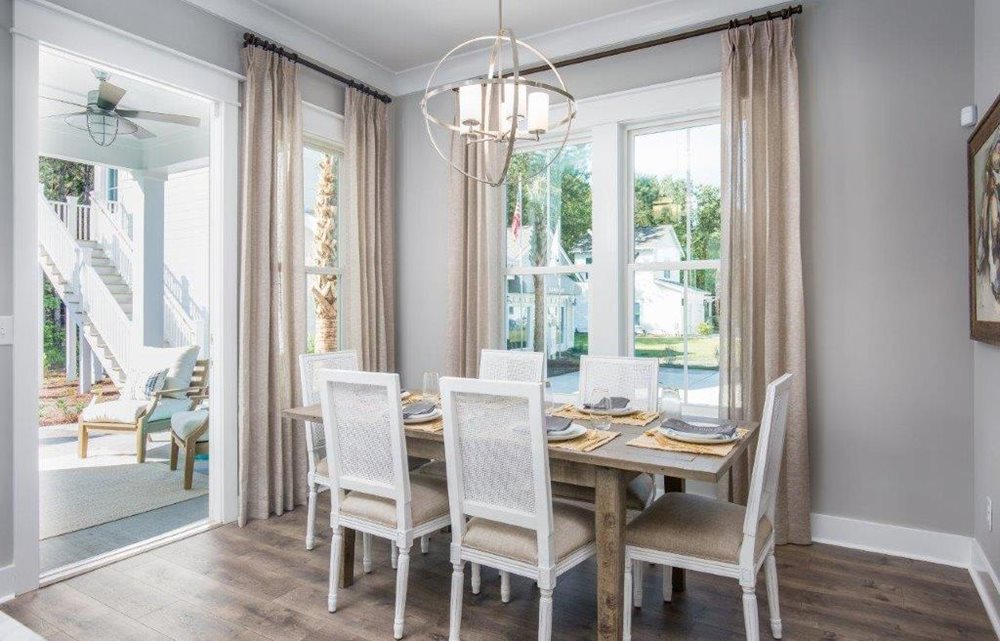 Dining at Stonoview by Lennar