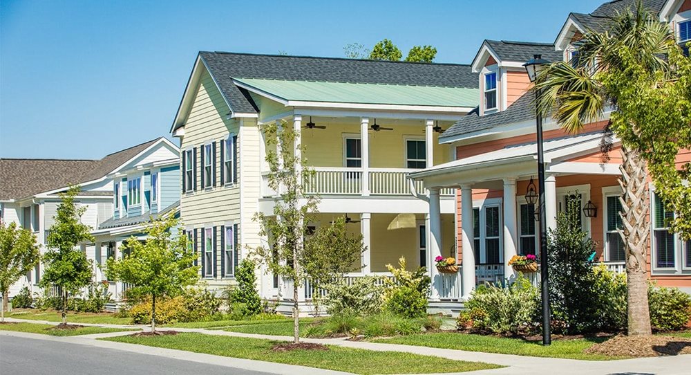 Streetscape at Stonoview by Lennar