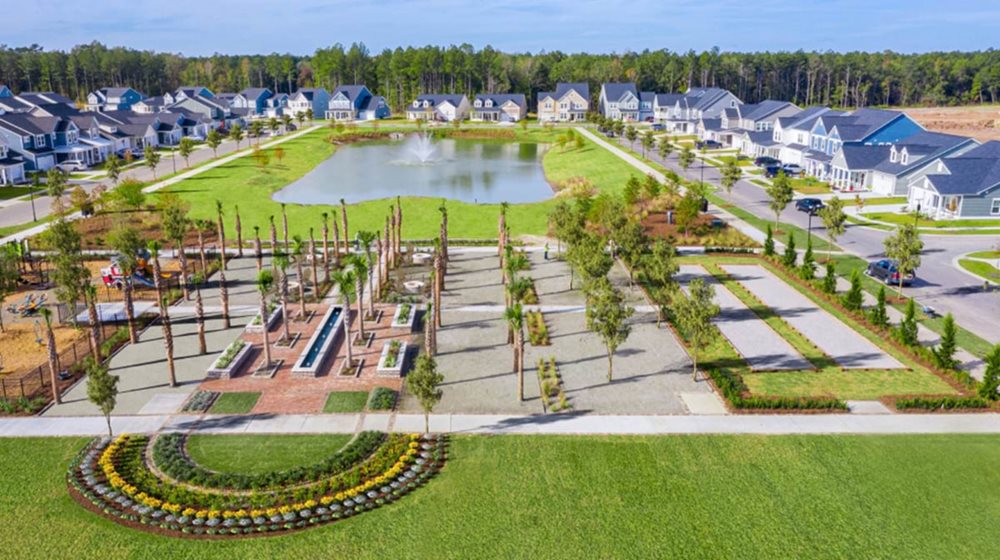 CommunityPark at SummersCorner AzaleaRidge by Lennar