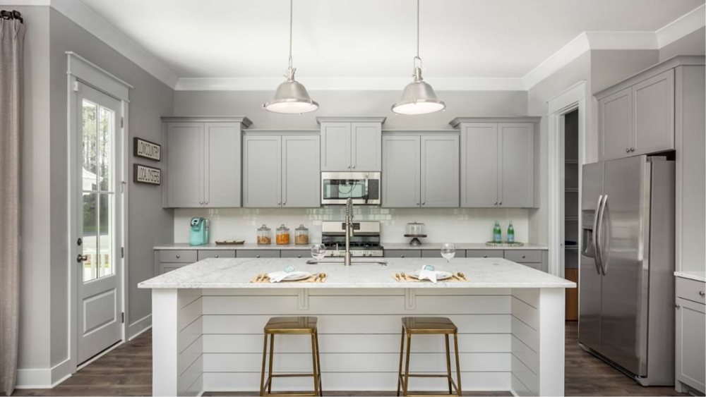 PinckneyKitchen at SummersCorner AzaleaRidge by Lennar