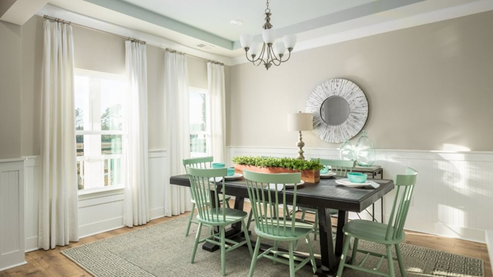 KensingtonDining at SummersCorner Sweetgrass by Lennar