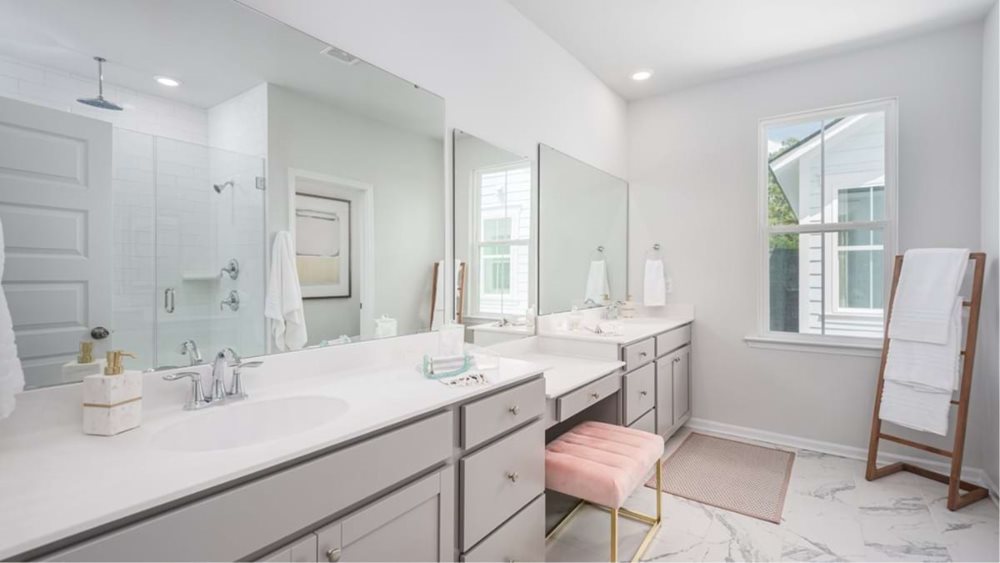 SummersCorner TheVillage AshleyBathroom