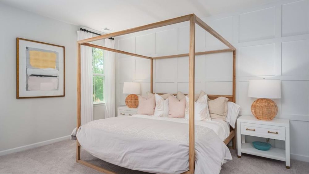 SummersCorner TheVillage AshleyBedroom