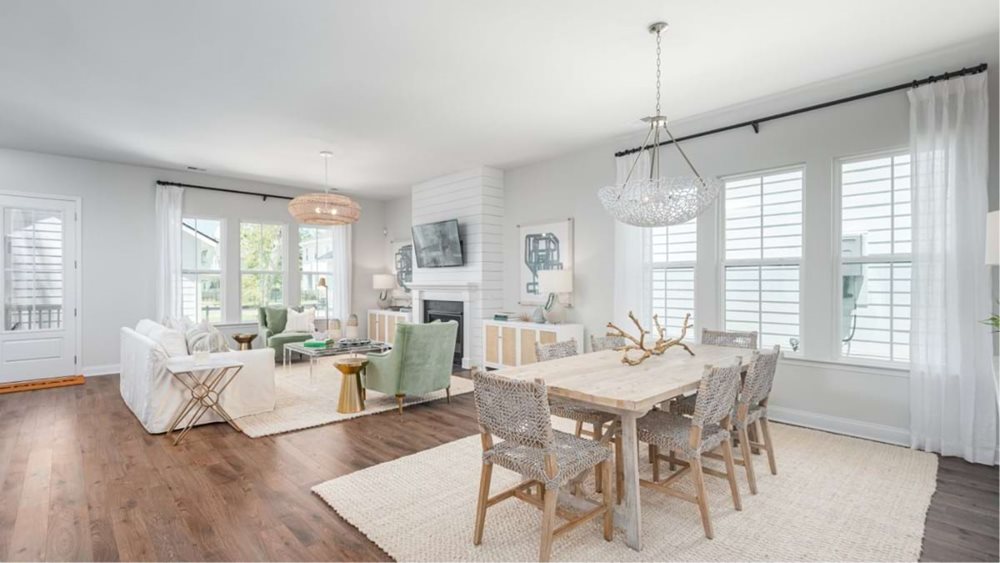 SummersCorner TheVillage AshleyFamily3
