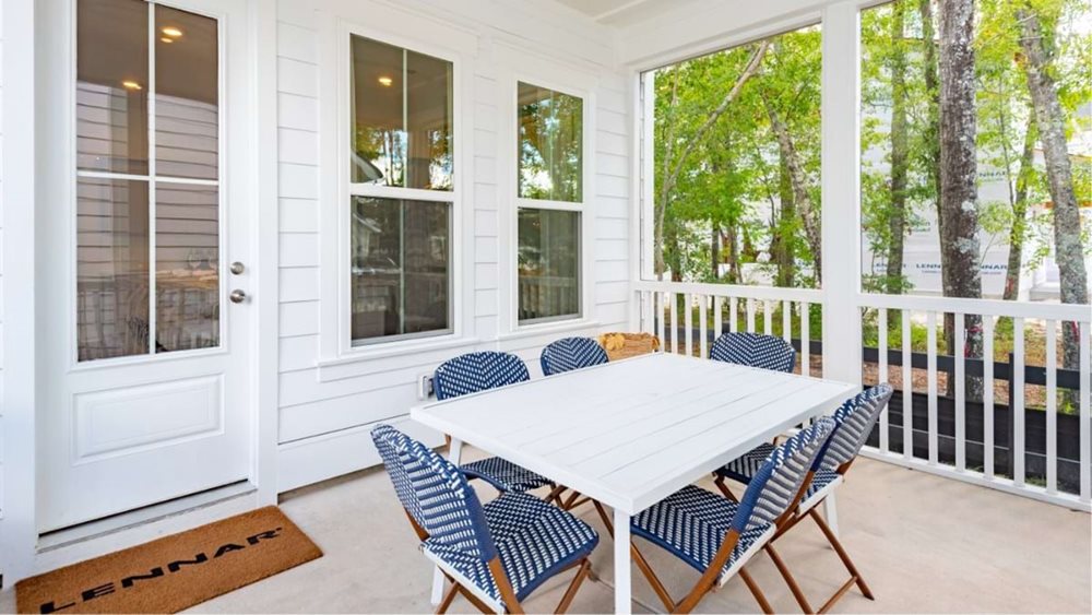 SummersCorner TheVillage AshleyOutdoor