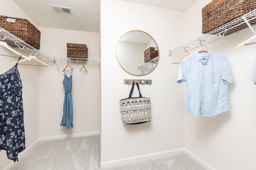 HanoverCloset at TimberTrace by Lennar