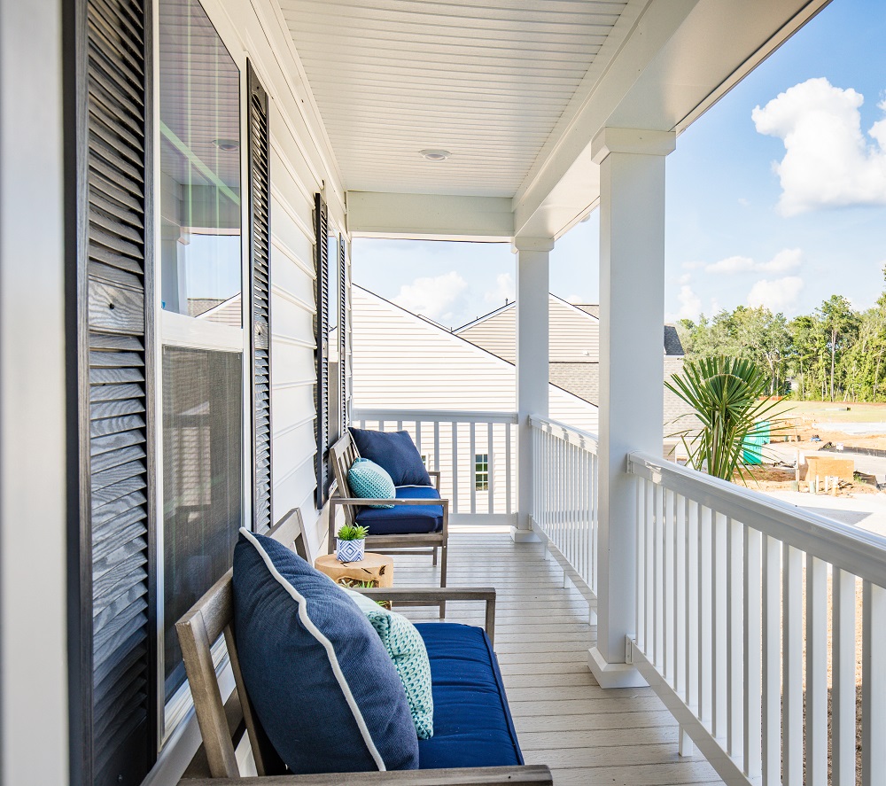 HanoverPorch at TimberTrace by Lennar