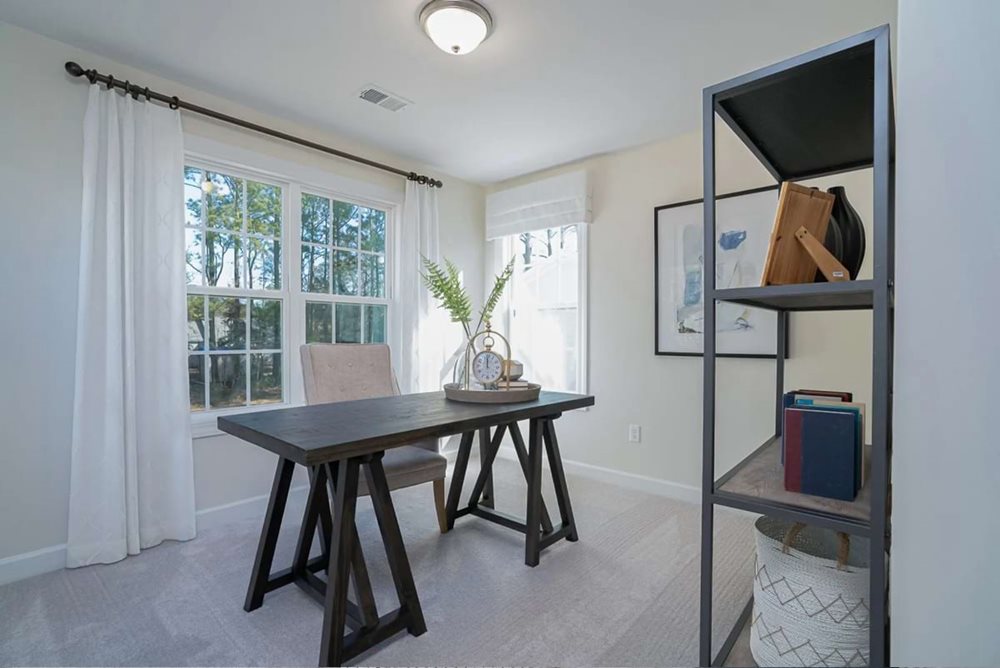 HomeOffice at GleasonFarm by Mungo