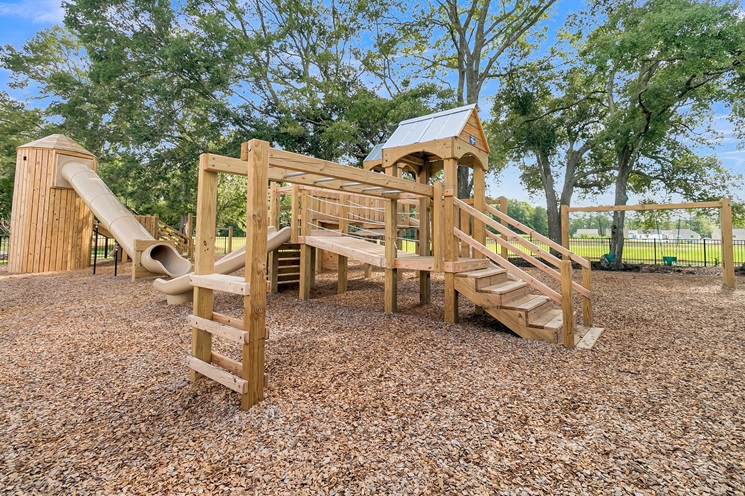 Six Oaks Playground 6
