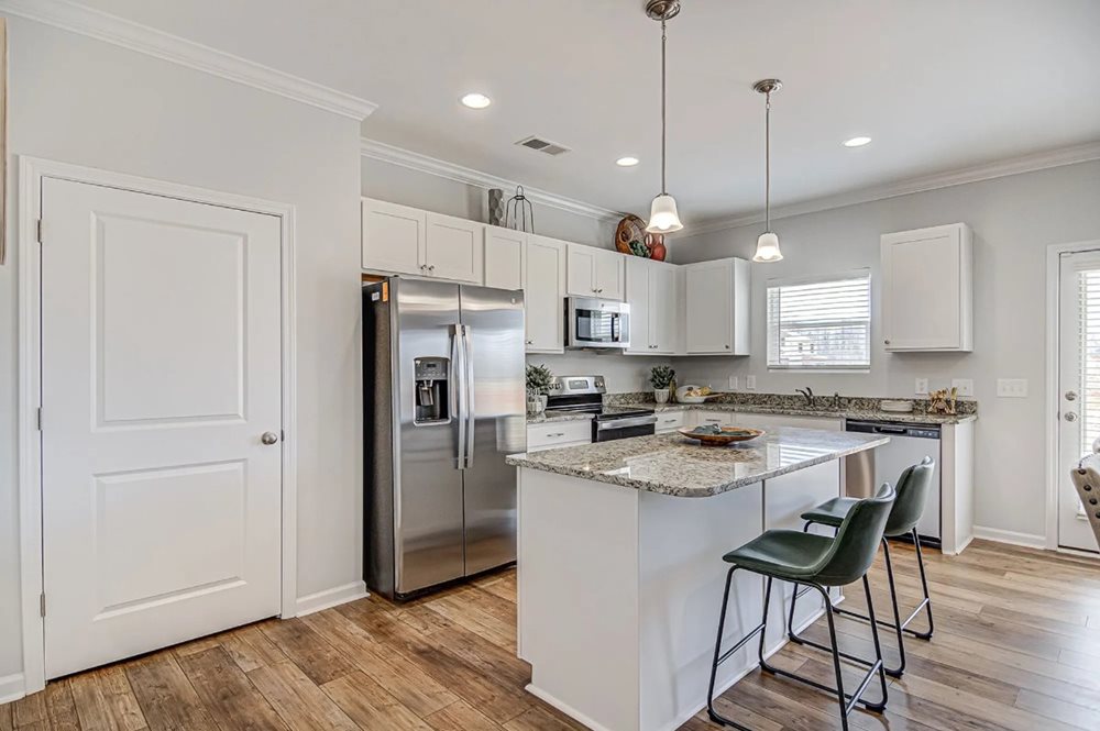 MeriwetherKitchen at SixOaks Genesis by Mungo