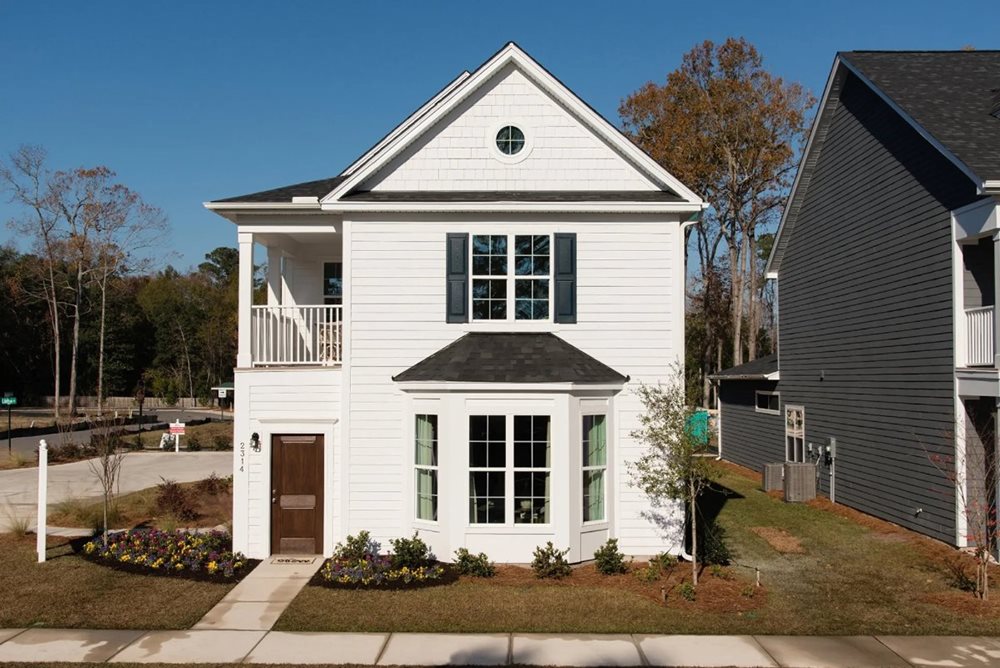 EdentonExterior at SixOaks Renaissance by Mungo