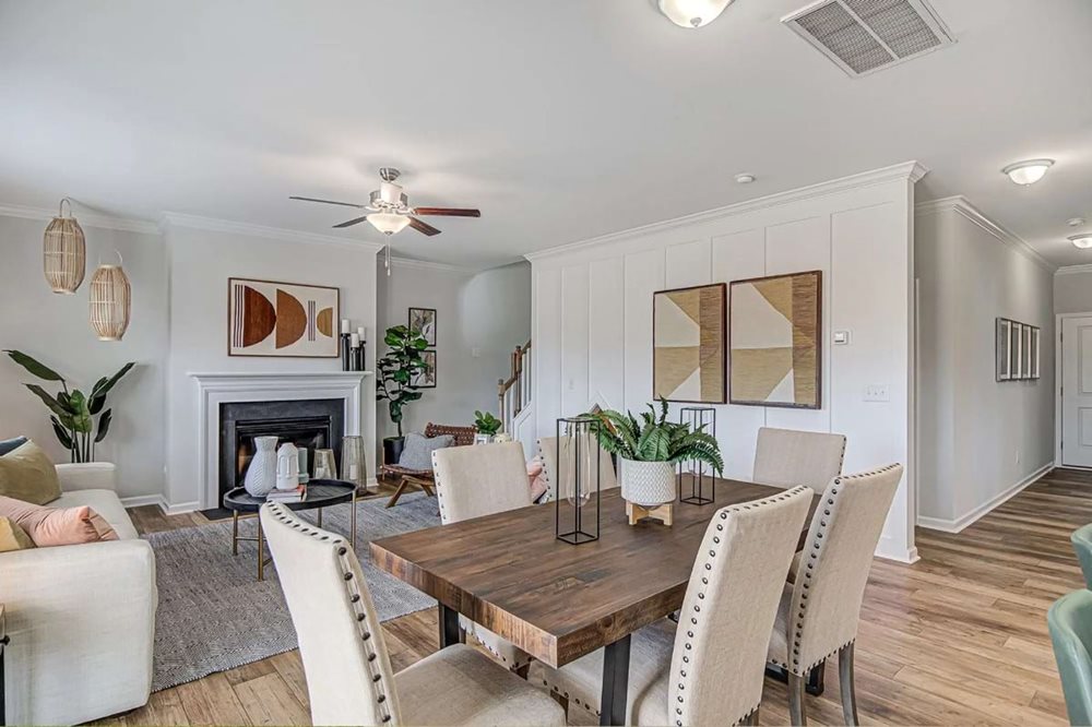 MeriwetherOpenLayout at TwinOaks by Mungo