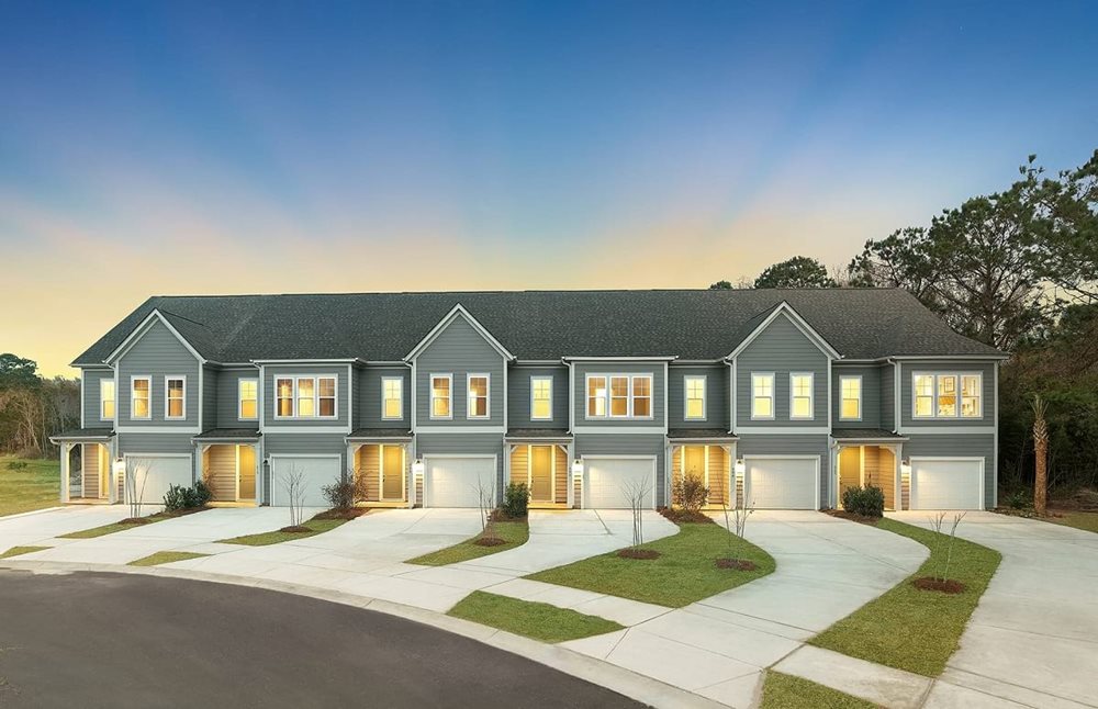 ByrnesExterior at Harborwalk by Pulte