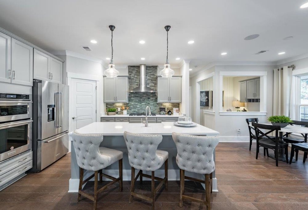 WoodwardDining at Oakfield by Pulte