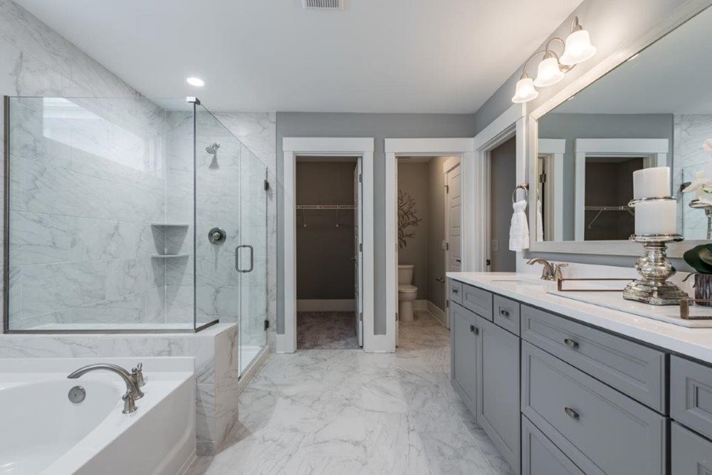 WoodwardMasterBath at Oakfield by Pulte