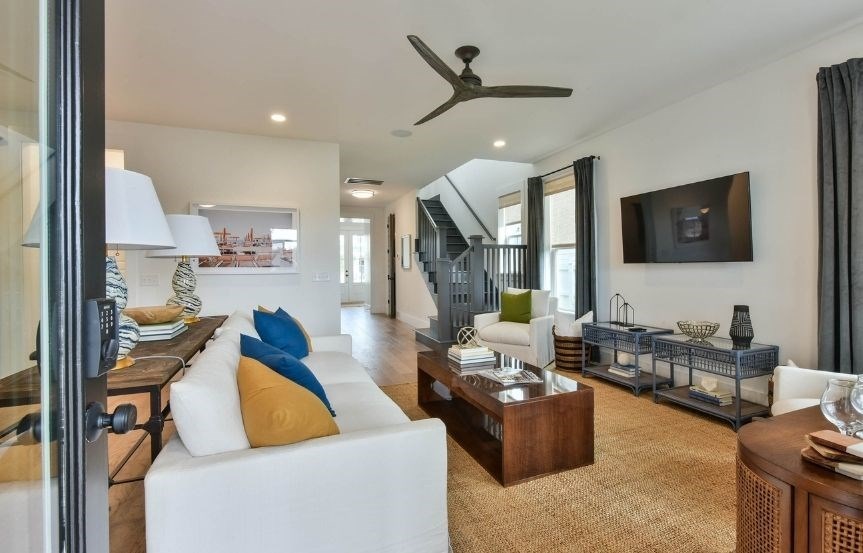 WindwardOpenLayout2 at NextonMidtown by Saussy