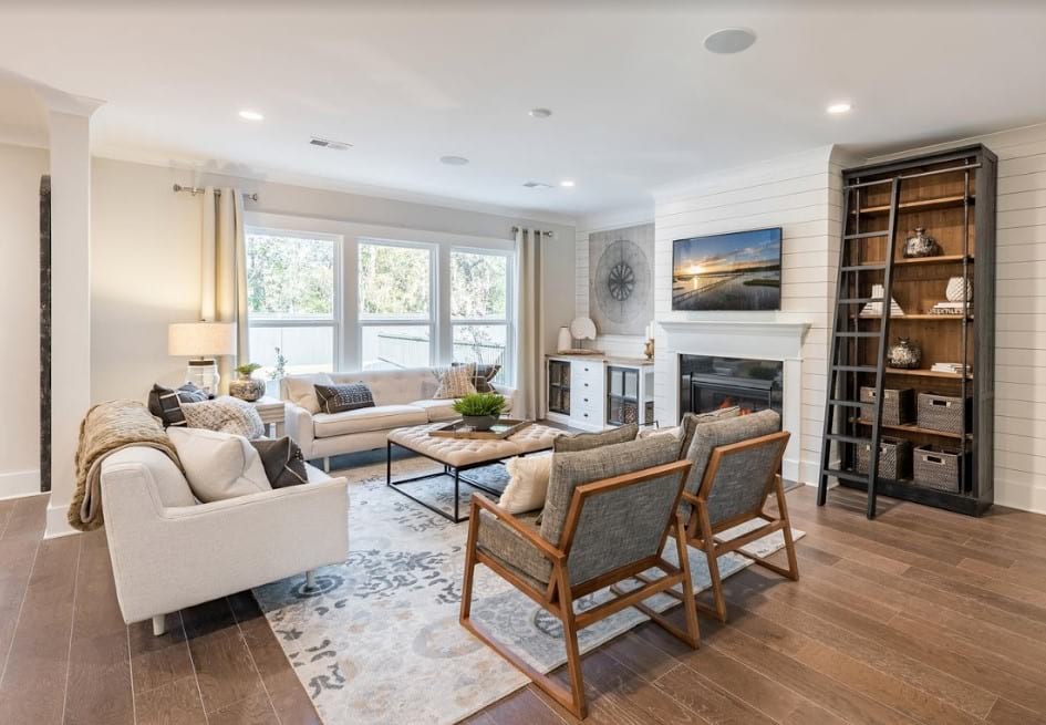 Oakfield_Pulte_WoodwardLiving.jpg Oakfield Pulte Woodward Model Living Room