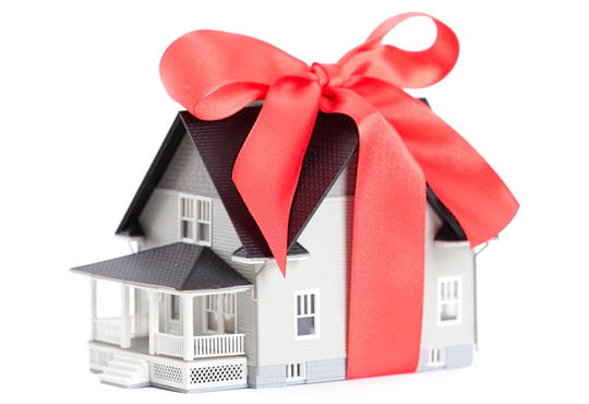 Why the Holidays Can Be a Good Time Buy New Home