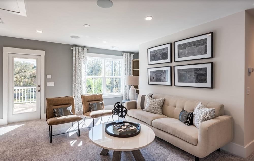 Oakfield_Pulte_WoodwardLivingArea.jpg Oakfield Pulte Woodward Model Loft