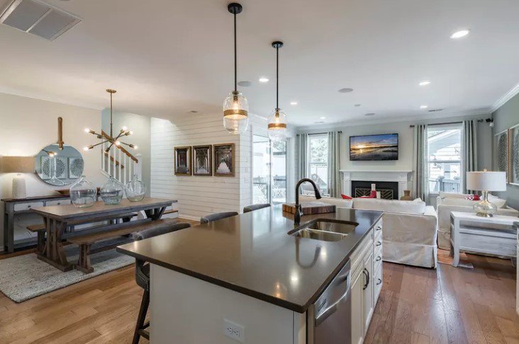 Oakfield_Pulte_MagnoliaKitchenIsland.jpg Oakfield Pulte Magnolia Model Home Kitchen Island